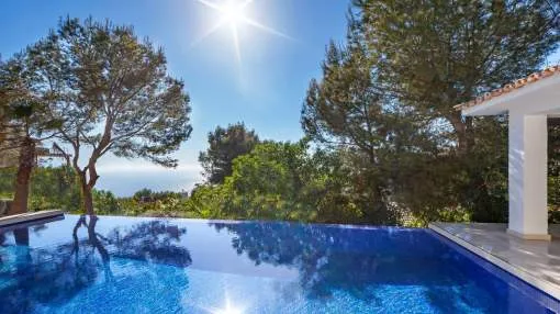 Cosy Mediterranean home with a soul and sea views Cosy Mediterranean home with a soul and sea views