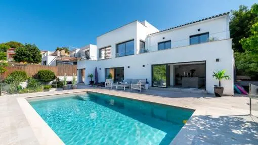 Modern villa walking distance to Palmanova's beach Modern villa walking distance to Palmanova's beach