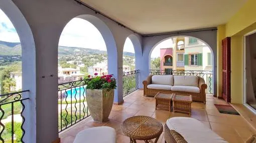 Elegant penthouse duplex apartment in Bendinat with 360º views to the sea and mountains