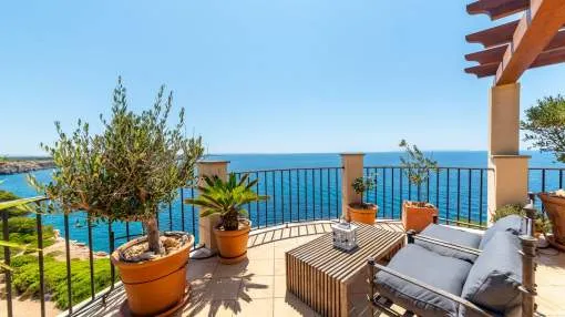 Penthouse in Cala Pi, access to the sea and unparalleled views