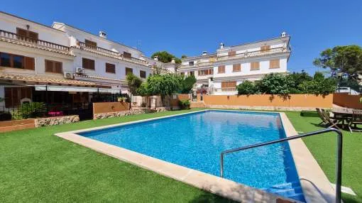 Modern townhouse within a small community and walking distance to Portals Nous village Modern townhouse within a small community and walking distance to Portals Nous village