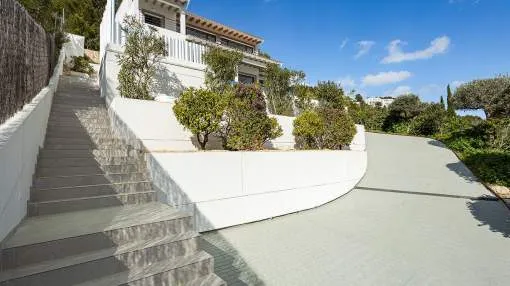 Mediterranean villa with fascinating mountain, city and sea views in Son Vida Mediterranean villa with fascinating mountain, city and sea views in Son Vida