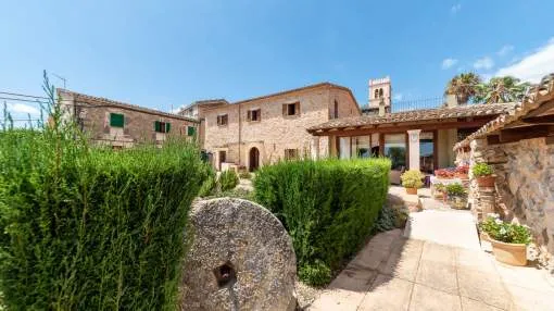 Fantastic Mallorcan stone house in the village of Calviá Fantastic Mallorcan stone house in the village of Calviá