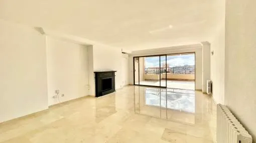Bright 4 bedroom penthouse in Palma.