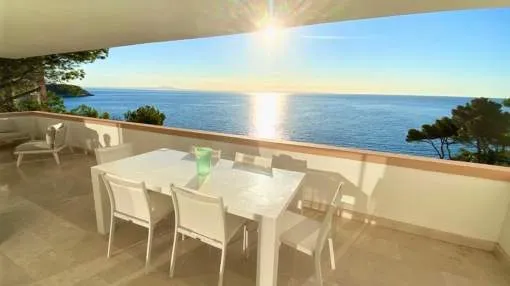 Modernised Duplex Penthouse with panoramic views and sea access in Cala Vinyas Modernised Duplex Penthouse with panoramic views and sea access in Cala Vinyas
