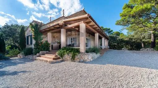 Country house in Esporles with fantastic panoramic views