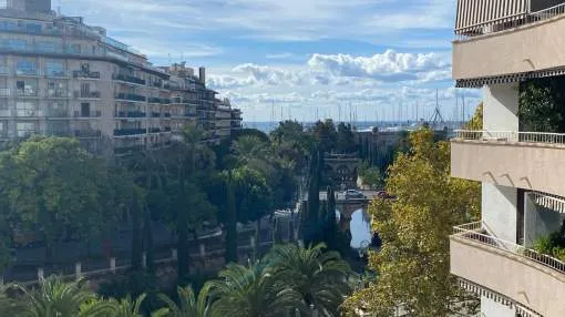 Modern and bright sea view apartment in Palma city centre Modern and bright sea view apartment in Palma city centre