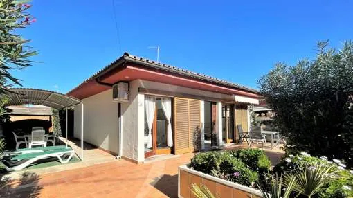 Garden bungalow within walking distance of the beach in Can Picafort Garden bungalow within walking distance of the beach in Can Picafort