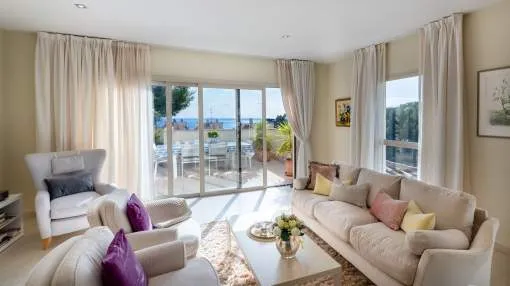 Exclusive sea view penthouse in mint condition in Cas Català Exclusive sea view penthouse in mint condition in Cas Català