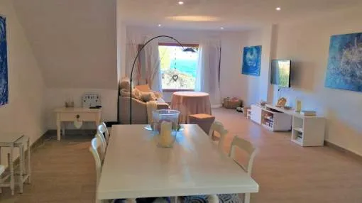 Ground floor Apartment for Rent located on the first line of Cala Morlanda Ground floor Apartment for Rent located on the first line of Cala Morlanda