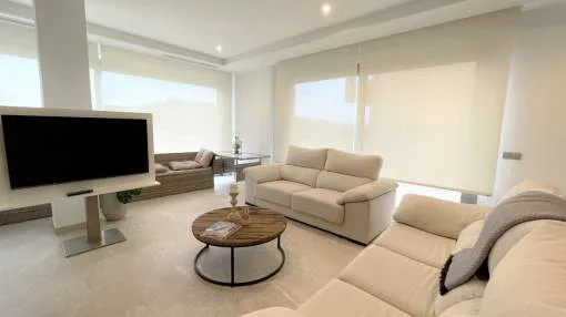 Modern ground floor flat just a few metres from the beach Modern ground floor flat just a few metres from the beach