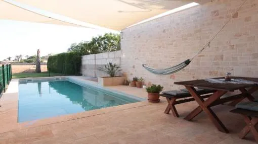 Charming villa, sea views, with additional land in Santanyi Charming villa, sea views, with additional land in Santanyi