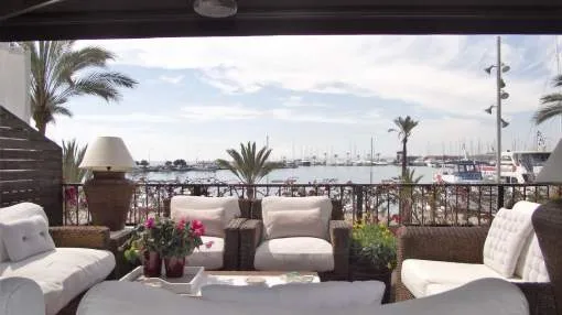 Exclusive flat in first sea line in Puerto Alcudia Exclusive flat in first sea line in Puerto Alcudia