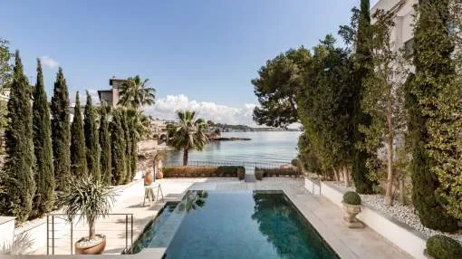 Exceptional beachfront mansion in Cas Catalá Exceptional beachfront mansion in Cas Catalá