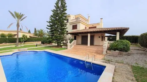 Majestic Villa with sea and forest views in Sa Torre.