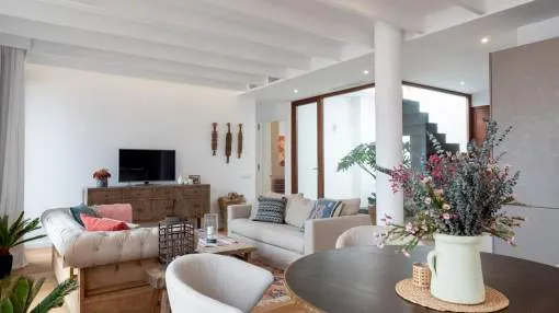 Newly built Penthouse with large roof terrace in a historic building in the heart of Palma