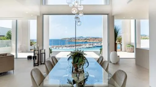 Contemporary designer villa with fantastic views over Port Adriano Contemporary designer villa with fantastic views over Port Adriano