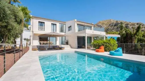 Newly renovated villa with sea view and holiday rental licence Newly renovated villa with sea view and holiday rental licence