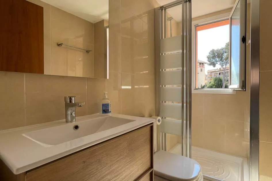 Renovated apartment with modern furniture in walking distance to the harbour in Palma