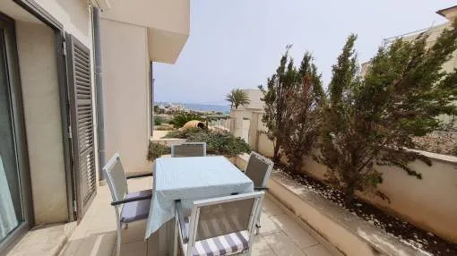 Cozy apartment with sea views in Puerto de Porto Cristo. Cozy apartment with sea views in Puerto de Porto Cristo.