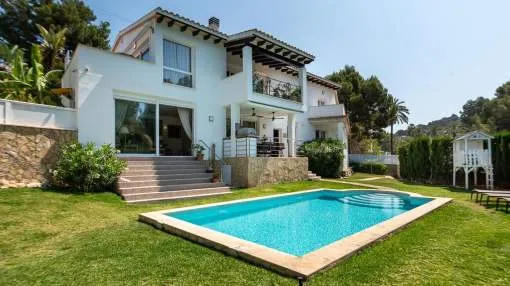 Mediterranean Villa a Short Walk from the beach in Costa de la Calma