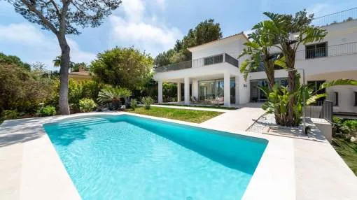 Newly built family villa in exclusive location in Nova Santa Ponsa