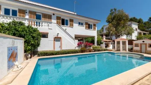 Mediterranean house for sale in the residential area of Santa Ponsa