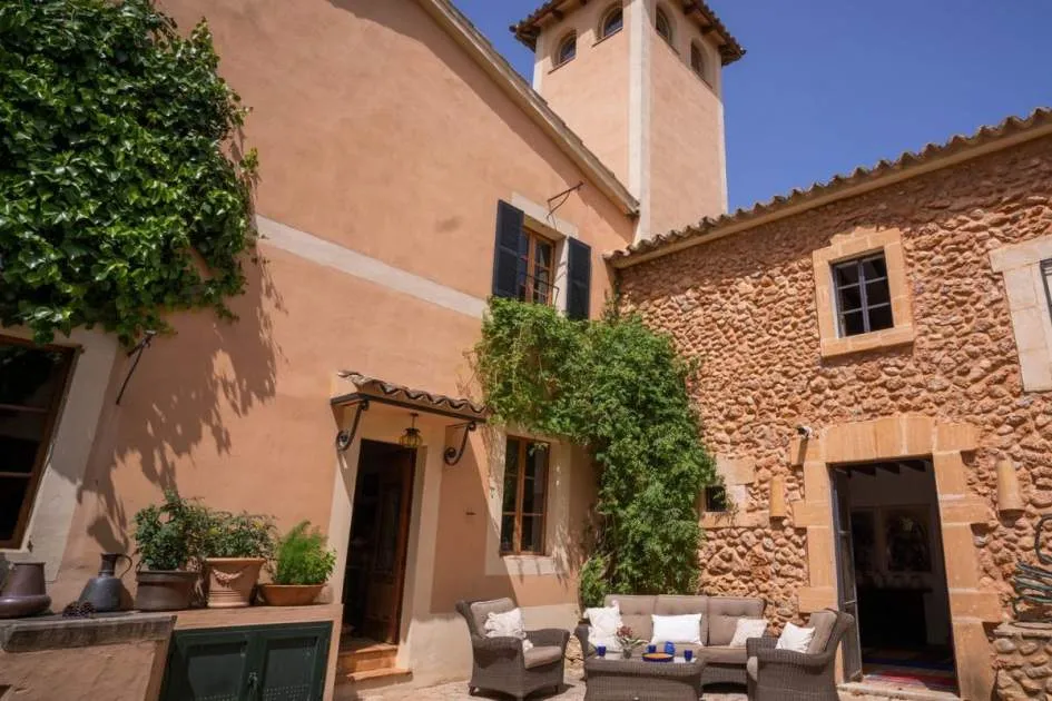 Exclusive 19th-Century Mansion near Palma