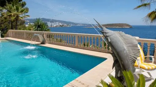 Impressive front line luxury villa with direct sea access in Cala Vinyes