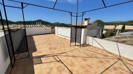 Terraced house with sea views in Andratx town Terraced house with sea views in Andratx town