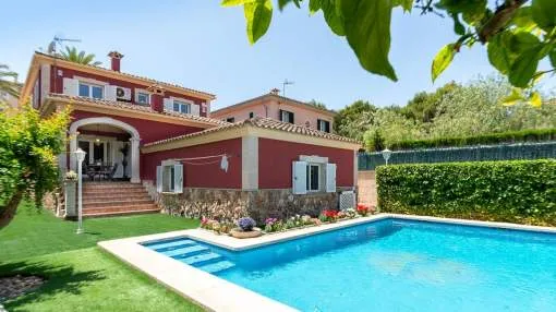Beautiful family villa in Playas de Mallorca