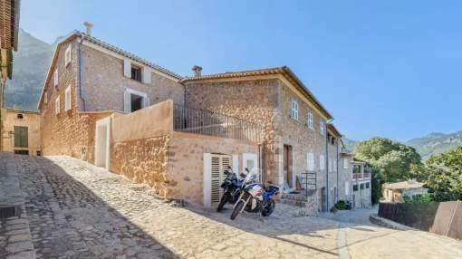 Boutique hotel in carefully renovated house in Biniaraix