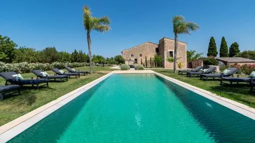 Authentic Majorcan finca renovated in a privileged enclave Authentic Majorcan finca renovated in a privileged enclave
