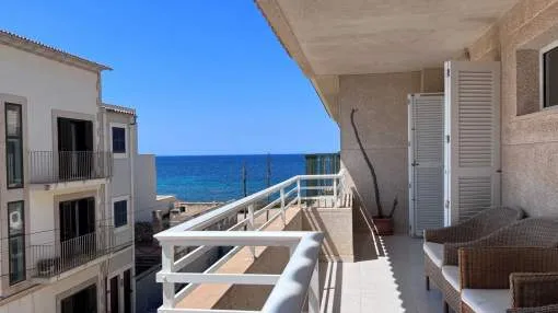 Penthouse with sea views in Colonia Sant Jordi