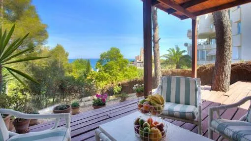 Bright duplex ground floor apartment with beautiful sea view. Bright duplex ground floor apartment with beautiful sea view.
