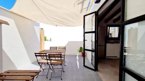 Modern yet traditional apartment for rent in Colonia de Sant Jordi. Modern yet traditional apartment for rent in Colonia de Sant Jordi.