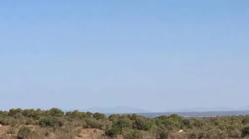 New built finca between Es Llombards and Ses Salines