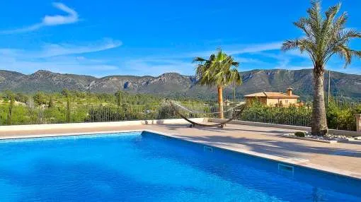 Country house on Mallorca located close to the favoured south west village of Calvià