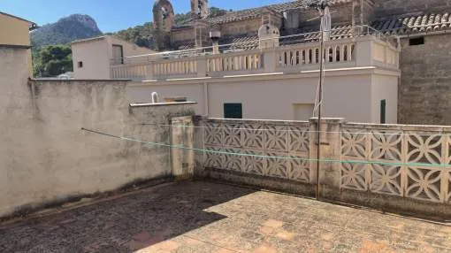 Central Townhouse to Renovate Central Townhouse to Renovate