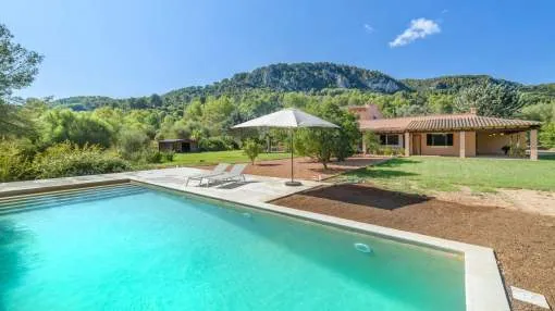 Beautiful finca with countryside views on the outskirts of Esporles