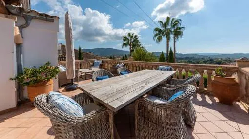 Spectacular house with panoramic views in the village of Calviá Spectacular house with panoramic views in the village of Calviá