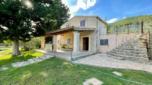 Traditional house in a peaceful area of Campanet for short term rent