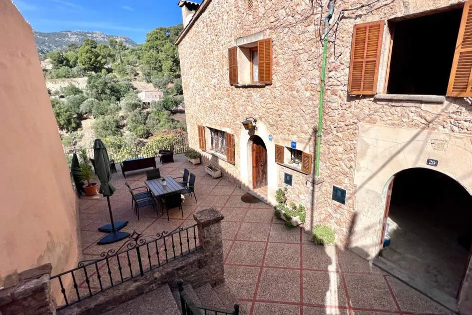 Two mallorquin stone houses enjoying wonderful panoramic views and walking distance to Bunyola village