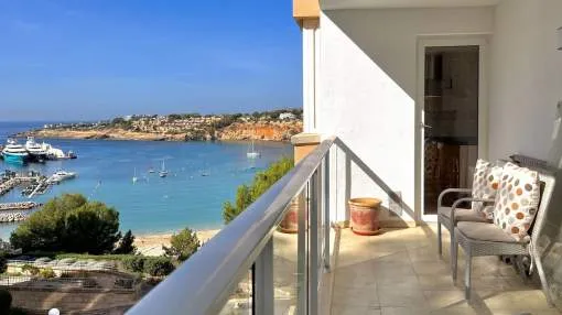 Apartment with sea views and direct access to Port Adriano