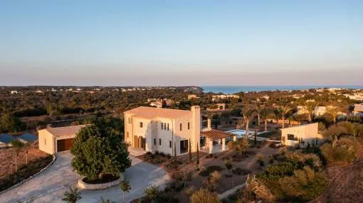 Newly built villa with sea view in Cala llombards Newly built villa with sea view in Cala llombards