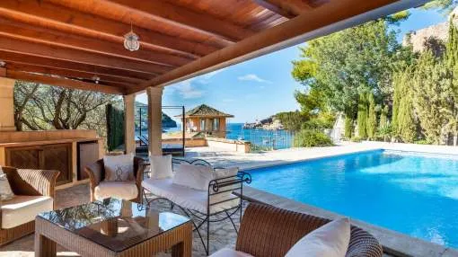 Fantastic front line property in Puerto de Sóller Fantastic front line property in Puerto de Sóller