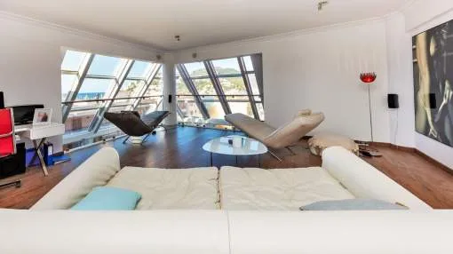 Spectacular 270 m2 penthouse in the heart of Port Andratx