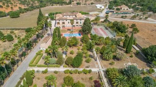 Unique country estate with 84 bedrooms, pool and park near Valldemossa