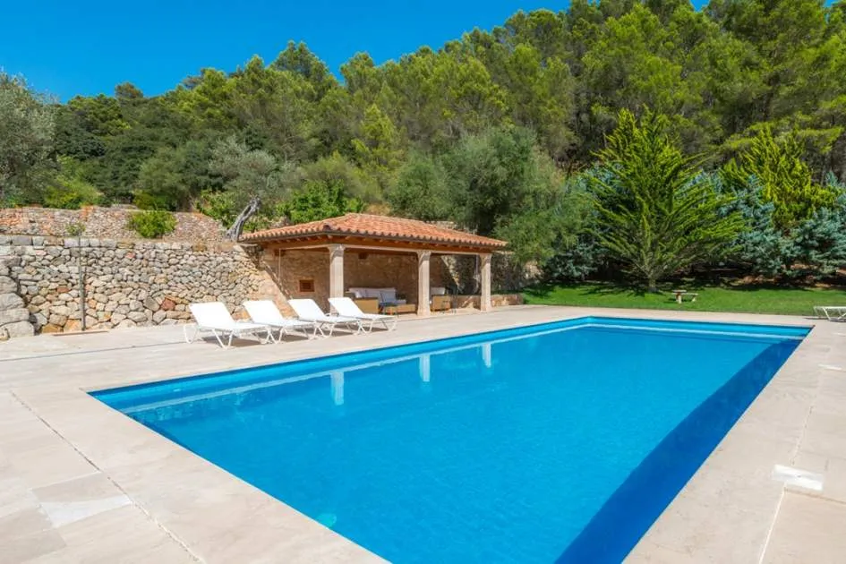 Luxury finca with two guest houses near Bunyola, Mallorca