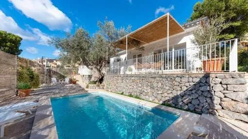 Bright house with pool and tourist licence in Puerto de Sóller
